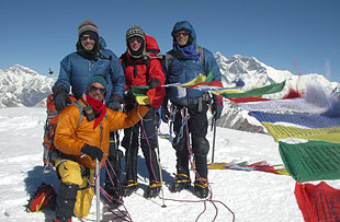 Summit Mt. Everest with Exploradus